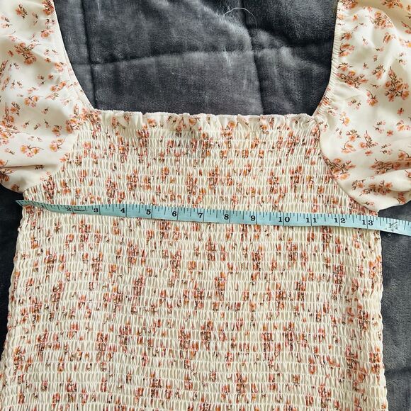 TRIXXI Ditzy Floral Short Puffed Sleeves Smocked Bodycon Mini Dress M Fitted - Picture 10 of 11